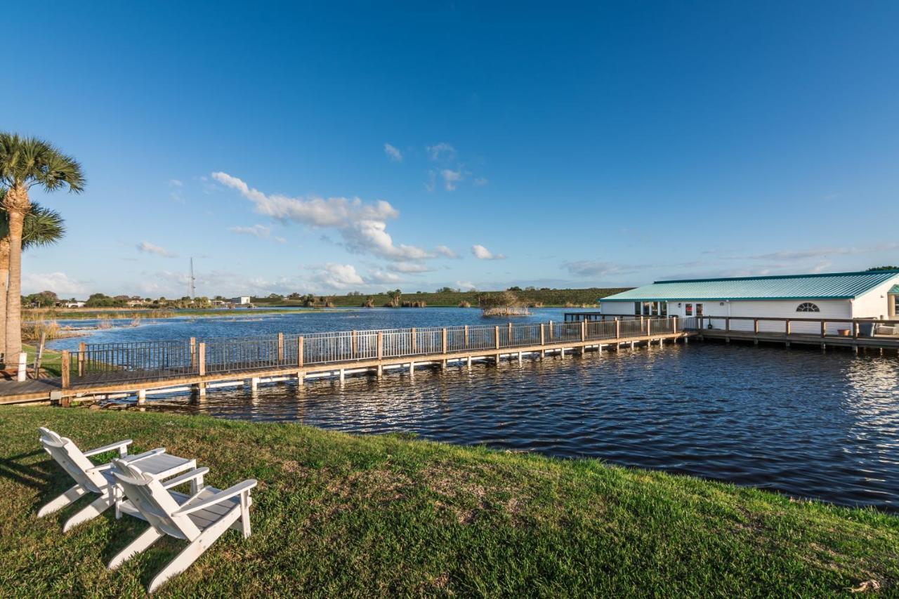 Days Inn & Suites By Wyndham Lake Okeechobee Exterior foto